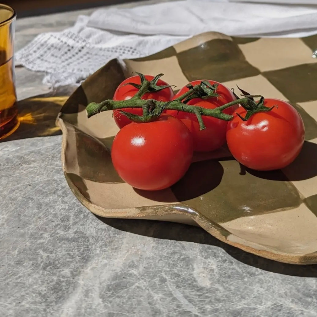Smokey Olive Wavy Round Check Serving Platter