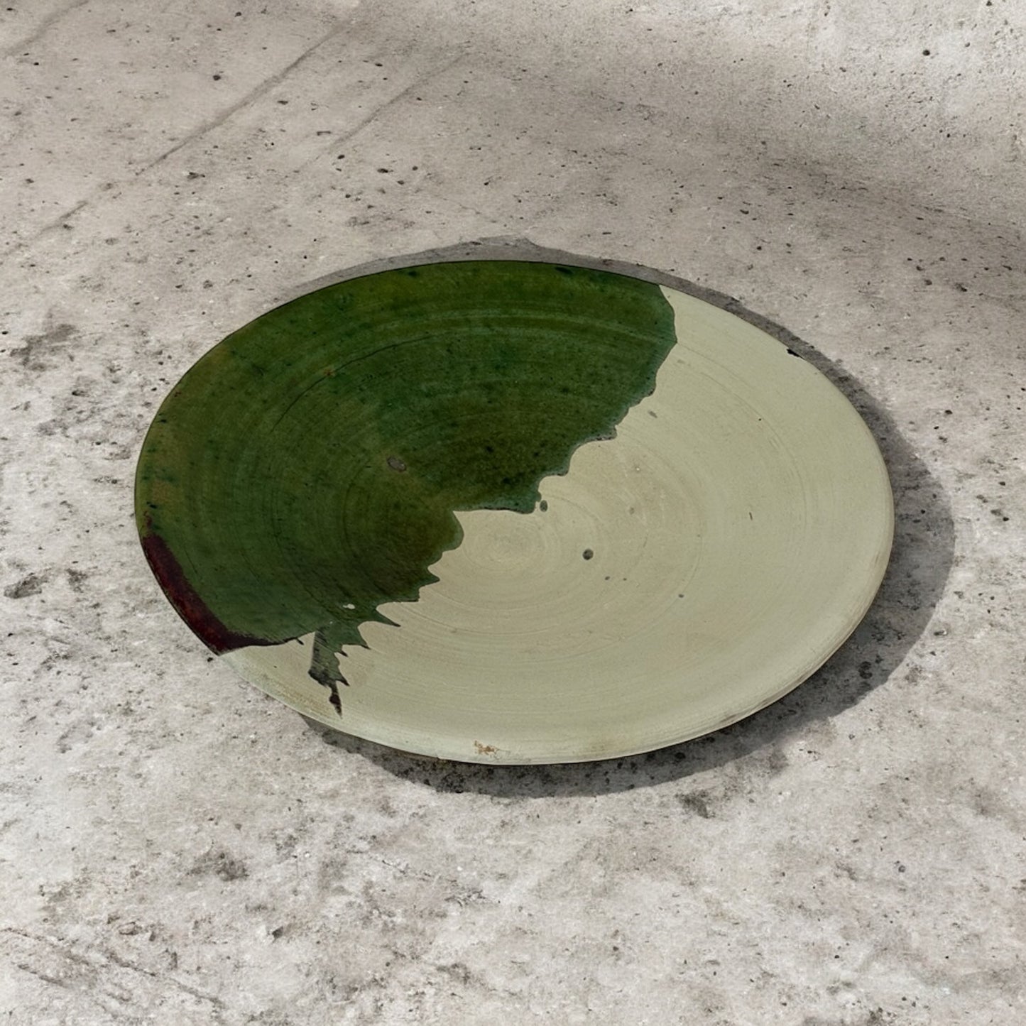 Alfreds' Handcrafted Tamegroute Serving Dish - Green & White