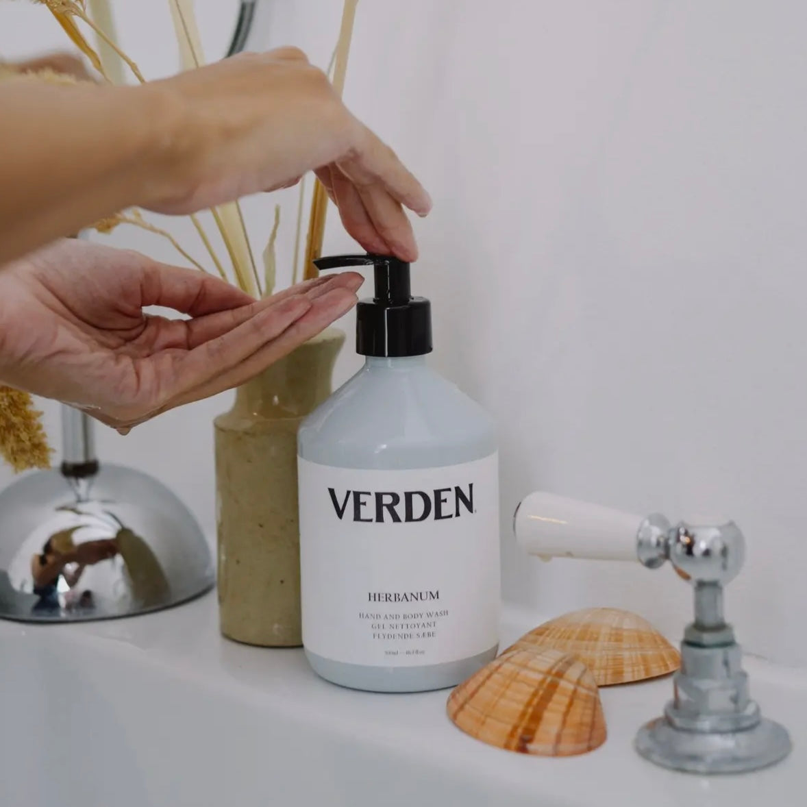 Verden - Herbanum Hand and Body Wash