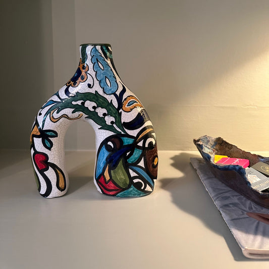 Juni Vase