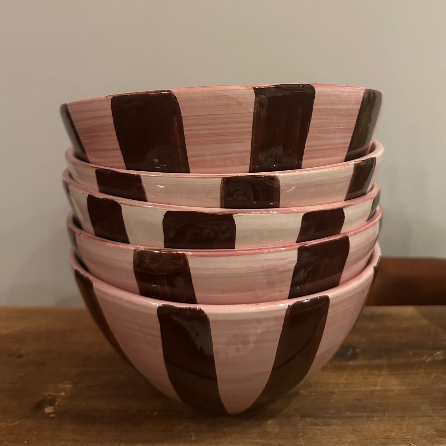 Large Ceramic Salad Bowl (Pink & Brown Stripe)